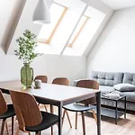 Apartament 16