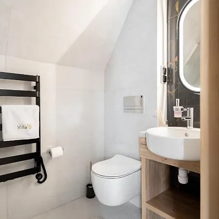 16 Apartament
