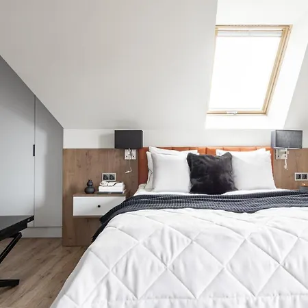 16 Апартаменты