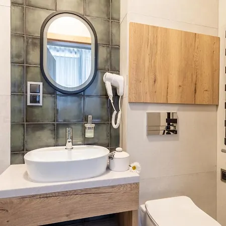 16 Апартаменты